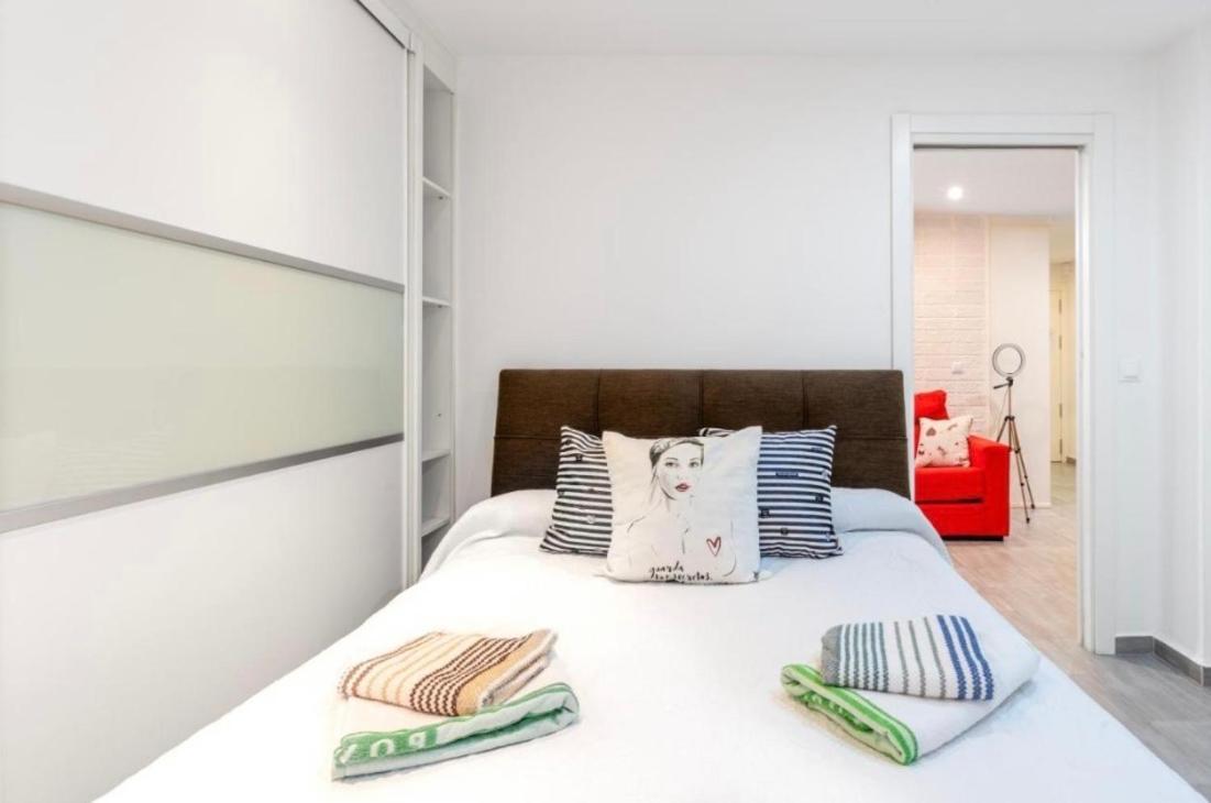 מאלגה Vialia Apartamentos Suites מראה חיצוני תמונה