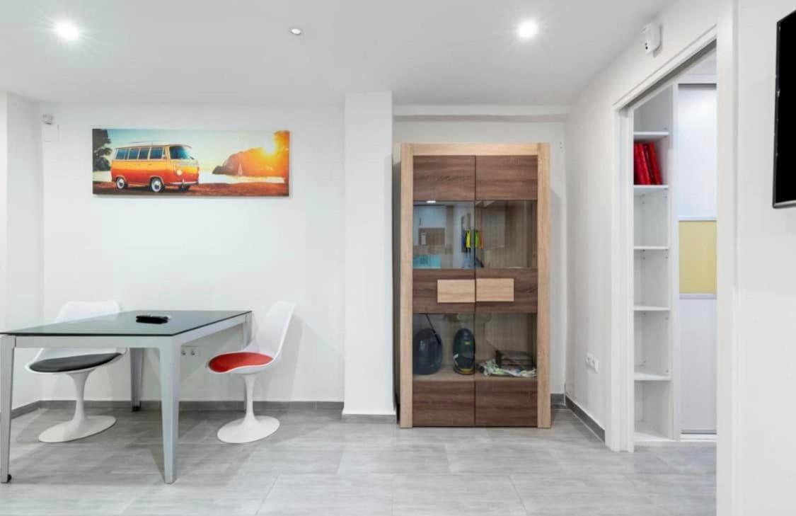 מאלגה Vialia Apartamentos Suites מראה חיצוני תמונה